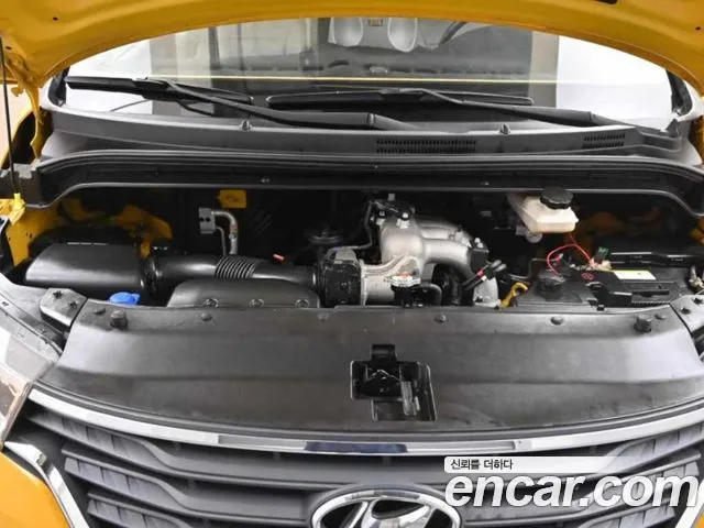 Hyundai The New Grand Starex id 2692847 из Кореи 16