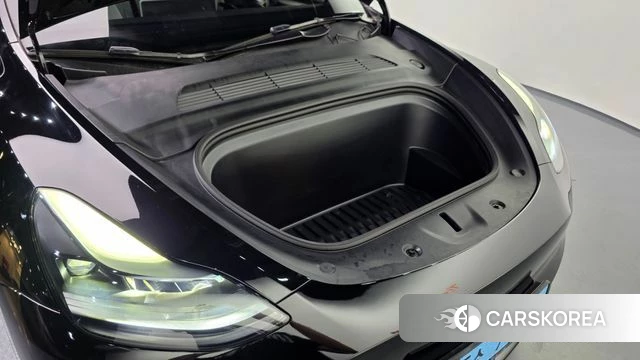 Tesla Model Y id 4488317 из Кореи 31