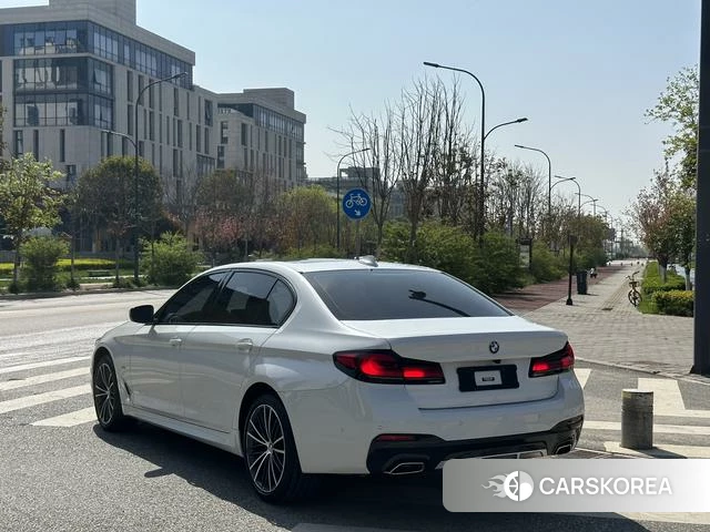 BMW 5 series 2023 Белый из Китая, фото 6