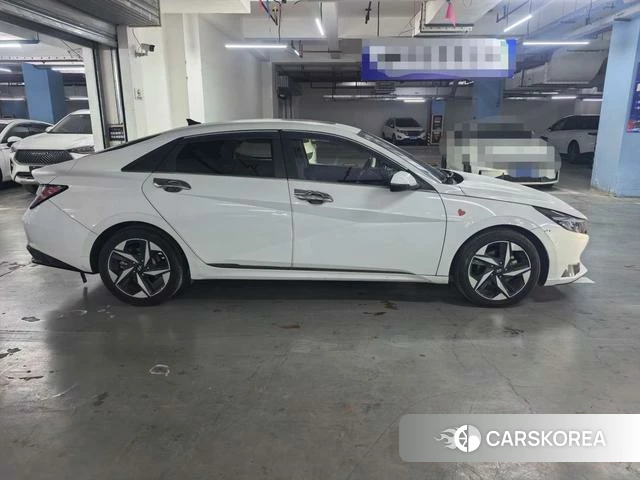 Hyundai Elantra id 4257825 из Китая 9