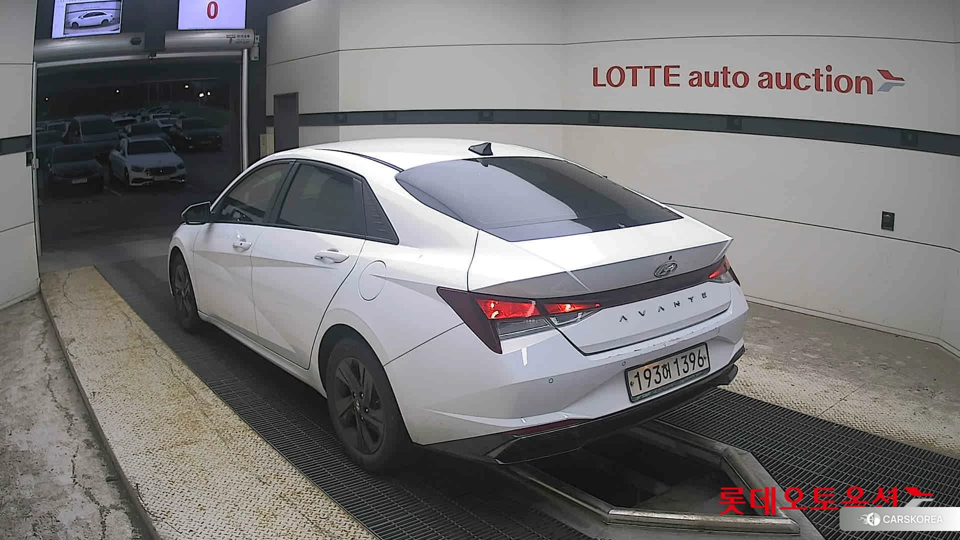 Hyundai Avante Hybrid id 4902485 из Кореи 34