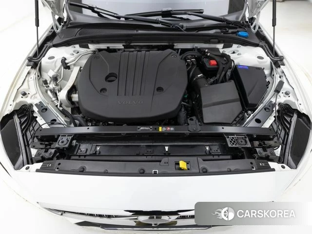 Volvo S60 3rd generation id 4280232 из Кореи 13