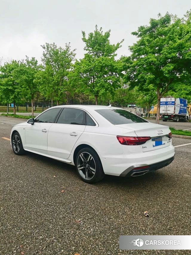 Audi A4L 2022 Белый из Китая, фото 6