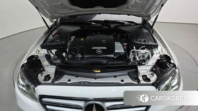 Mercedes-Benz E-Class W213 id 4304956 из Кореи 16
