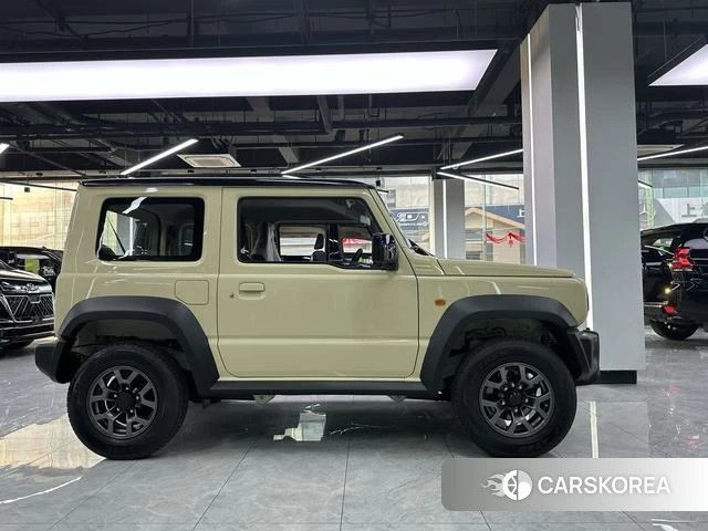 Suzuki Jimny 2025 Желтый из Китая, фото 6
