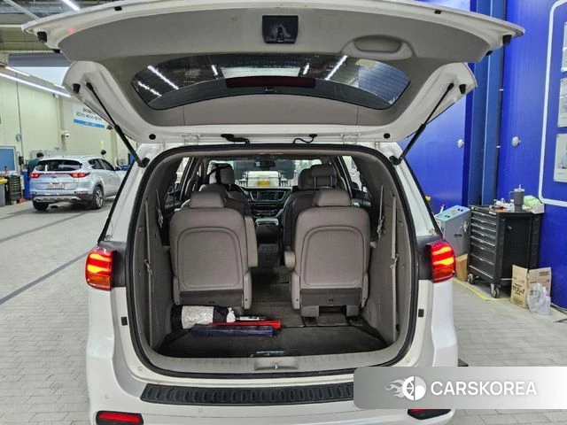 Kia The New Carnival id 4356744 из Кореи 16