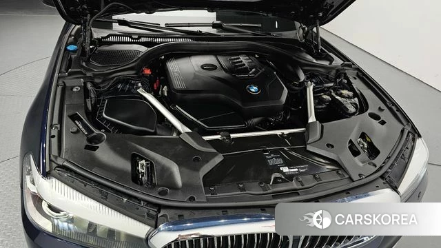 BMW 5 Series (G30) id 3879466 из Кореи 16