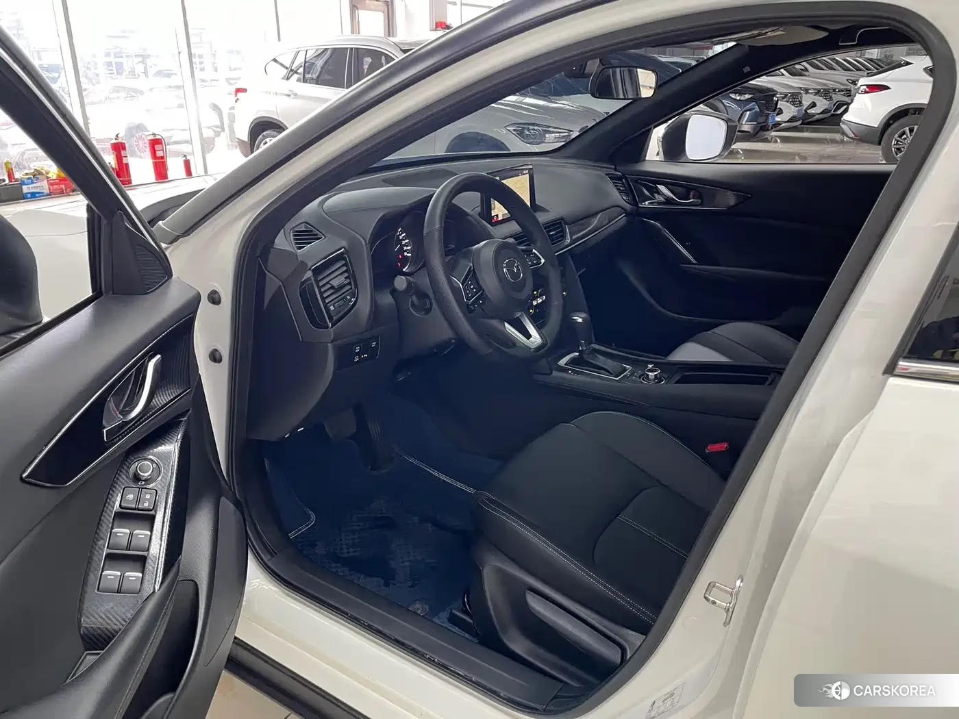 Mazda CX-4 id 4539434 из Китая 13