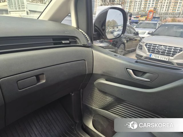 Hyundai Staria id 3833355 из Кореи 15