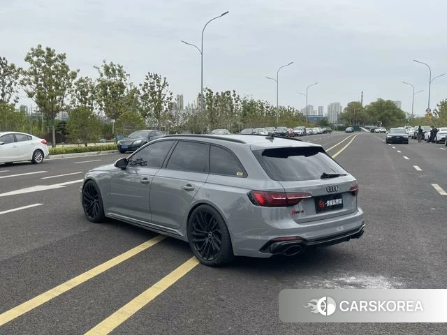 Audi RS 4 id 4241733 из Китая 16