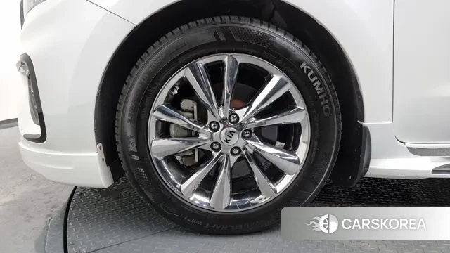 Kia The New Carnival id 3033950 из Кореи 16