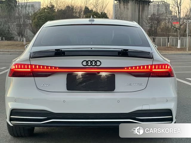 Audi A7 id 4209731 из Китая 12