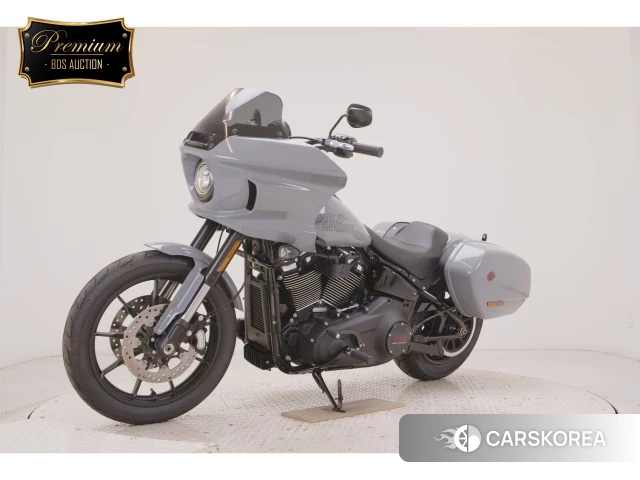 Harley-Davidson Softail Low Rider ST FXLRST1920 2026 из Японии