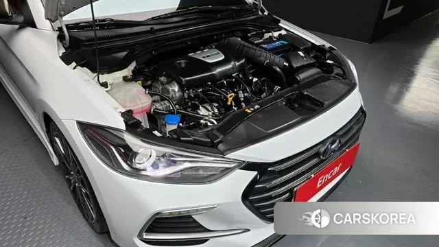 Hyundai Avante AD id 3672721 из Кореи 16