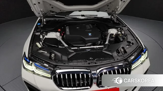 BMW 5 Series (G30) id 3360509 из Кореи 16