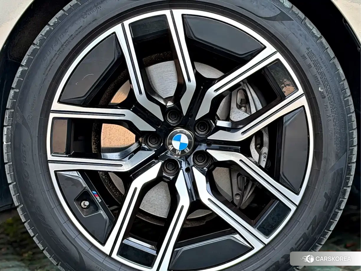 BMW 7 series id 4679817 из Китая 15
