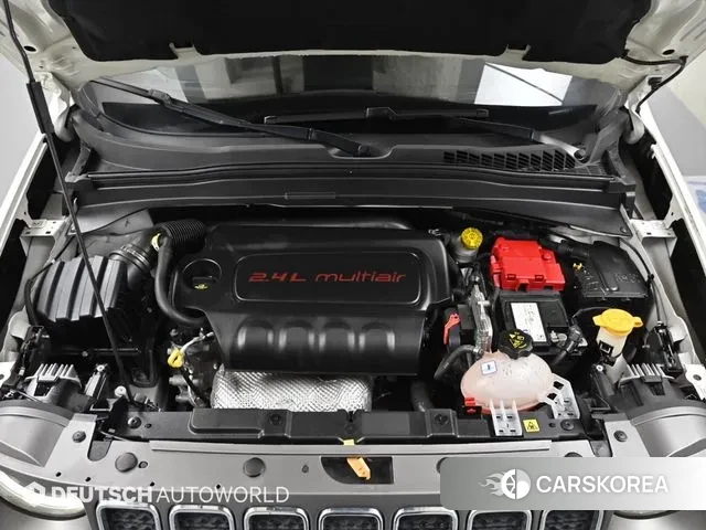 Jeep Renegade id 3295988 из Кореи 16