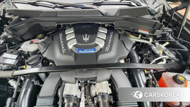 Maserati Grecale id 3838421 из Кореи 16