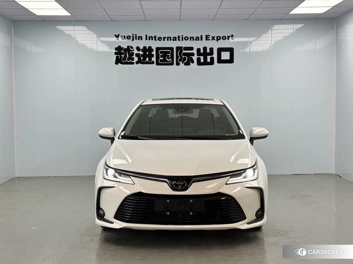 Toyota Corolla id 4513852 из Китая 7