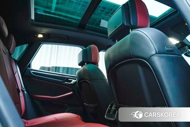 Porsche Macan 2025 Черный из Китая, фото 6