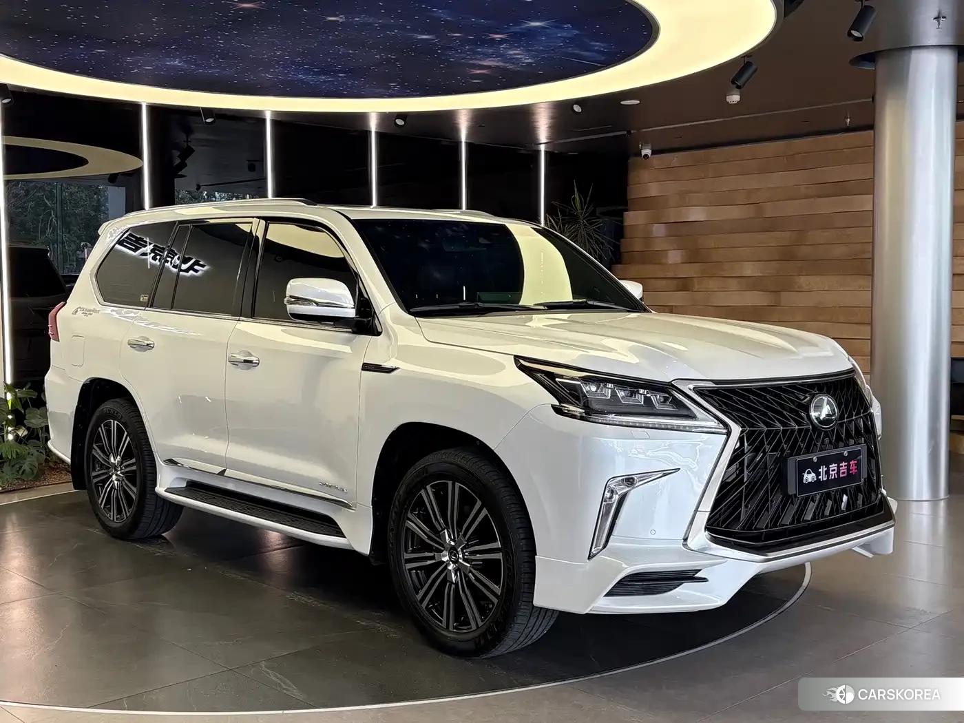 Lexus LX id 4600686 из Китая 25