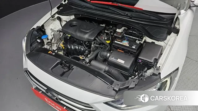 Hyundai Avante AD id 3766871 из Кореи 16