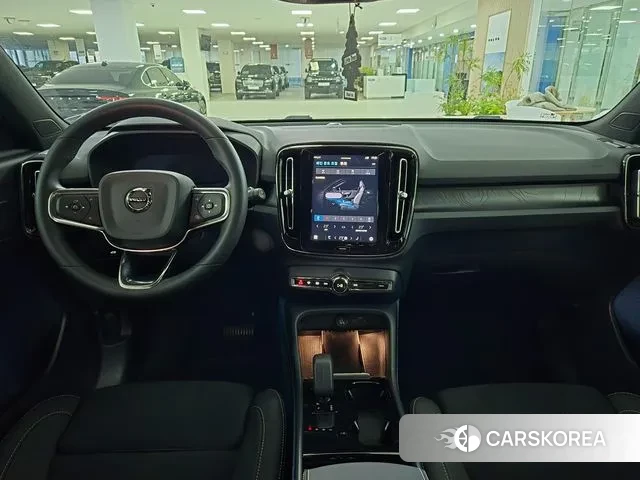 Volvo XC40 Richards id 3327376 из Кореи 14