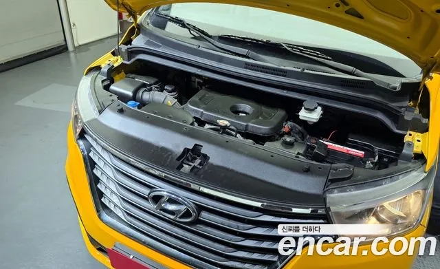 Hyundai The New Grand Starex id 2892008 из Кореи 16