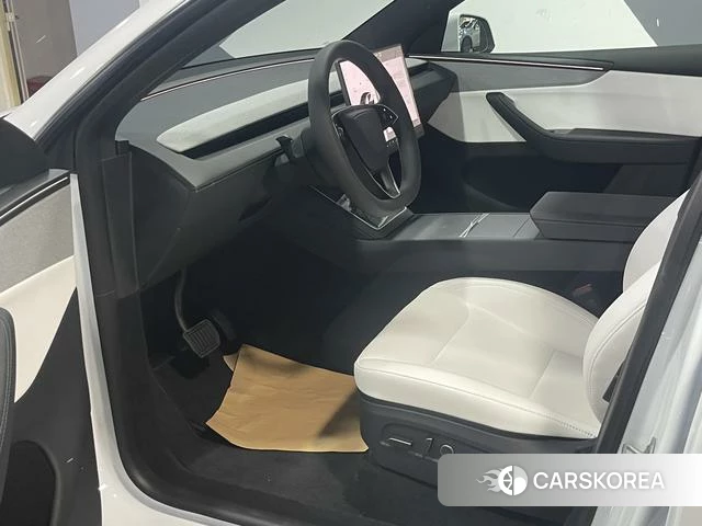 Tesla Model Y id 3920296 из Китая 9