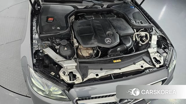 Mercedes-Benz E-Class W213 id 4543422 из Кореи 26