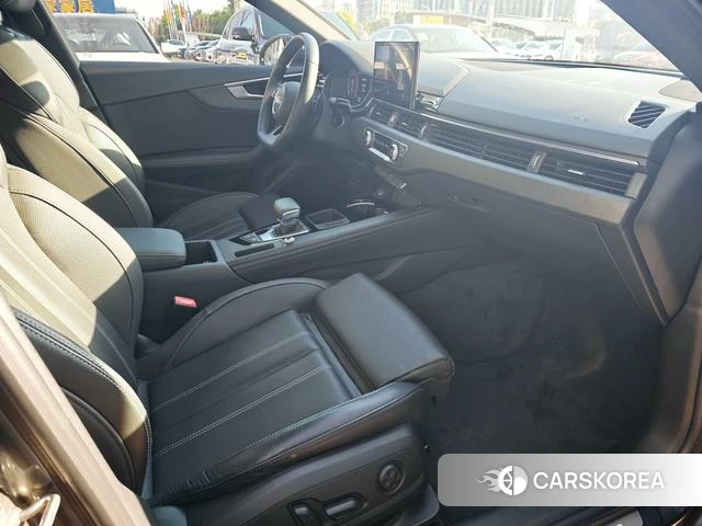 Audi A4L 2023 Темно-серый из Китая, фото 6