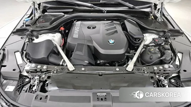 BMW 5 Series (G60) id 3517431 из Кореи 16