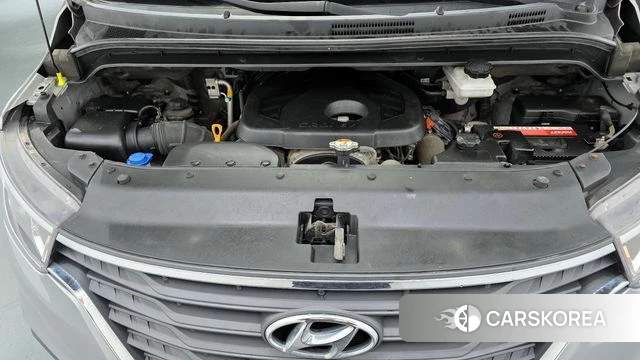 Hyundai The New Grand Starex id 3698460 из Кореи 16