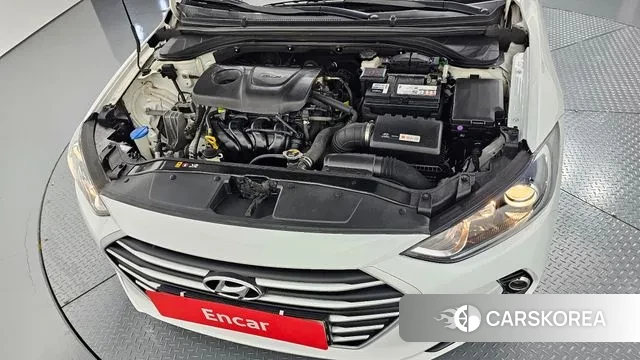 Hyundai Avante AD id 3505498 из Кореи 16