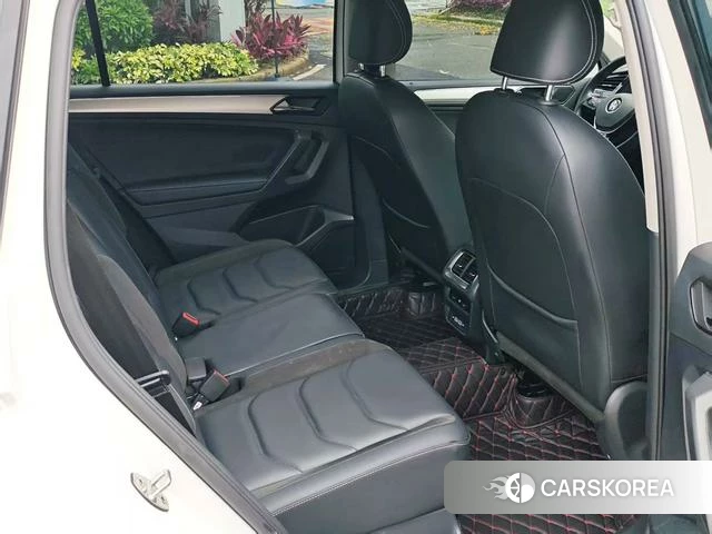 Volkswagen Tiguan L id 4365668 из Китая 12