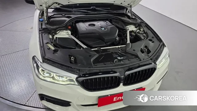 BMW 5 Series (G30) id 3239241 из Кореи 16