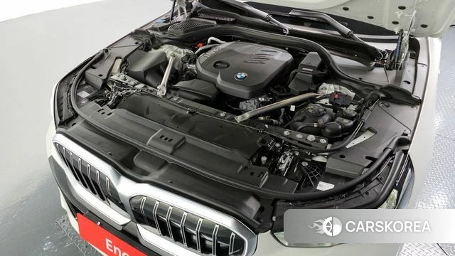 BMW 5 Series (G60) id 3914672 из Кореи 16