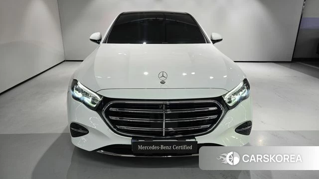 Mercedes-Benz E-Class W214 id 4177506 из Кореи 16