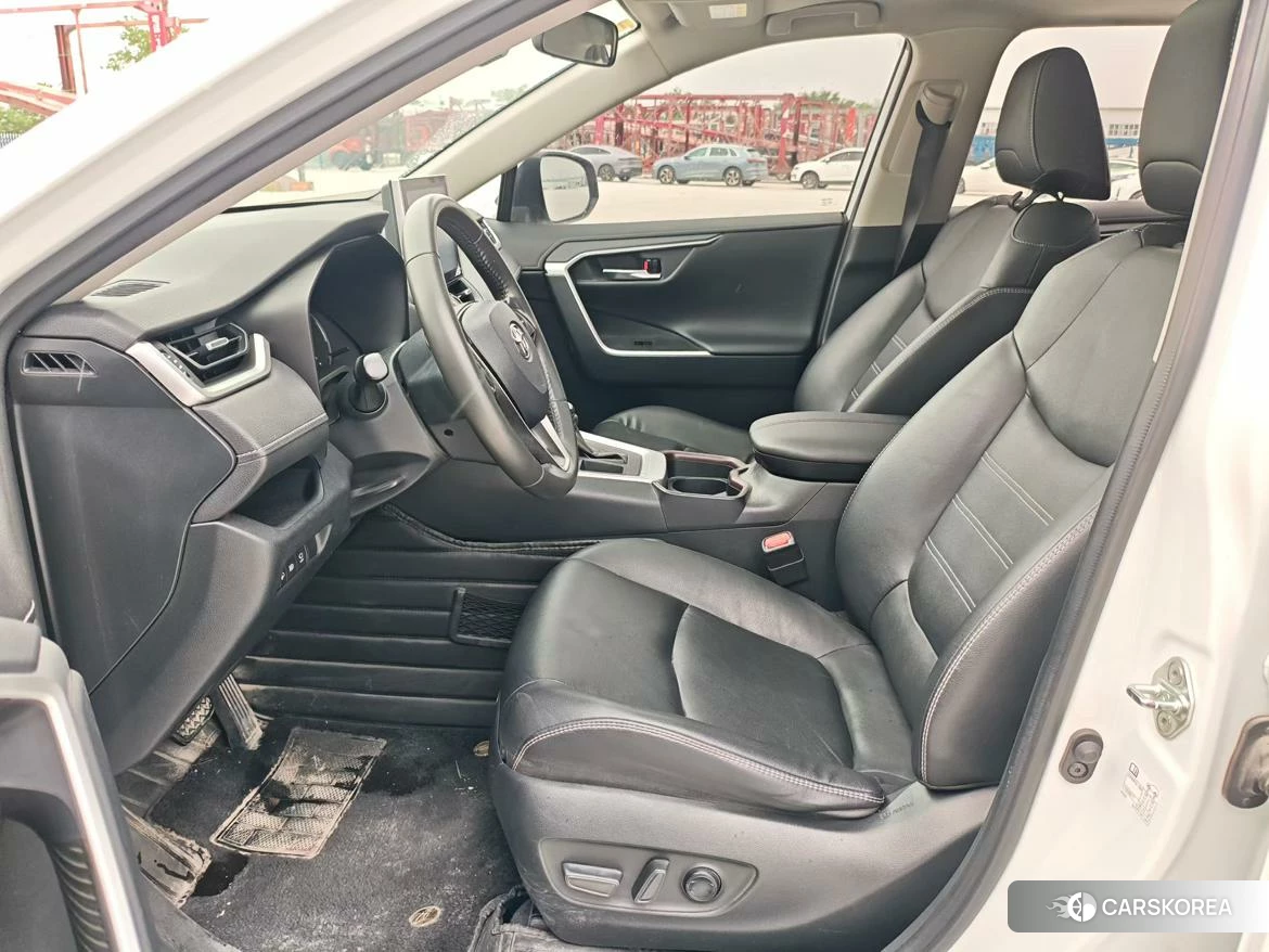 Toyota RAV4 Rongfang 2021 Белый из Китая, фото 6