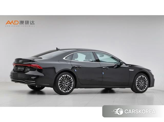 Audi A7L 2024 Черный из Китая, фото 6