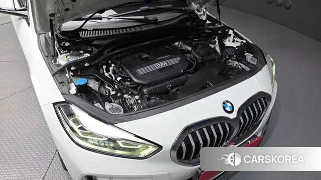 BMW 1 Series (F40) id 3022410 из Кореи 16