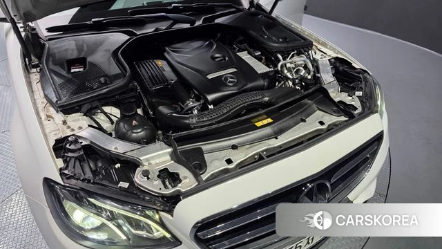 Mercedes-Benz E-Class W213 id 3795365 из Кореи 16