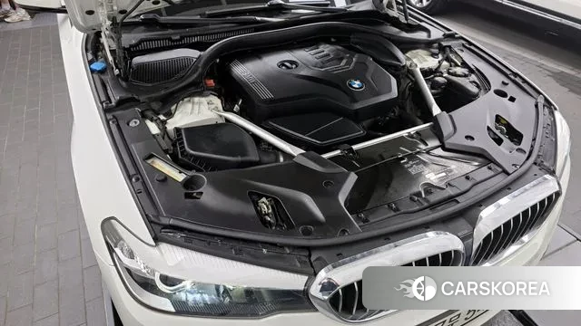 BMW 5 Series (G30) id 2970985 из Кореи 16