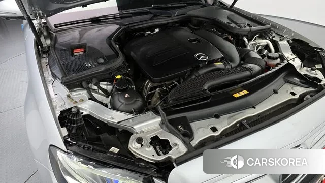 Mercedes-Benz E-Class W213 id 3356235 из Кореи 16