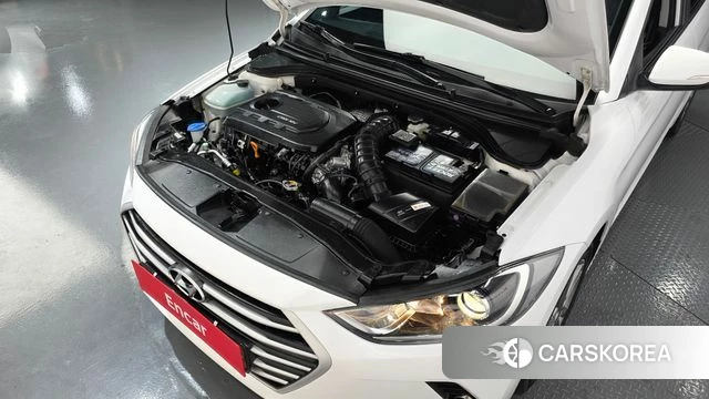 Hyundai Avante AD id 4378105 из Кореи 27