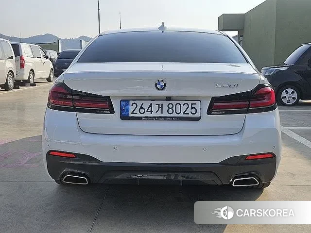 BMW 5 Series (G30) id 3690826 из Кореи 16