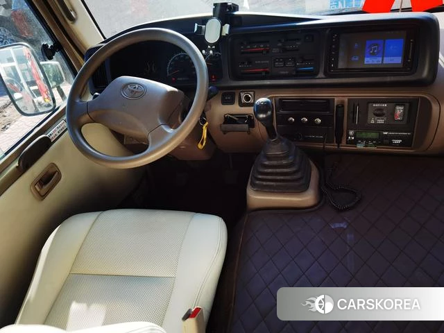 Toyota Costa 2021 Шампань из Китая, фото 6