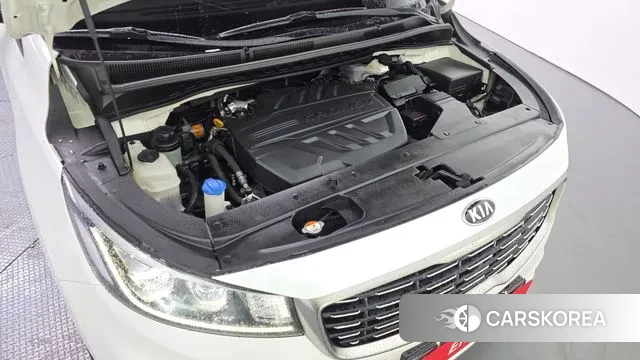 Kia The New Carnival id 3677537 из Кореи 16