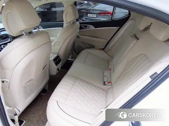 Genesis G70 id 3098201 из Кореи 16