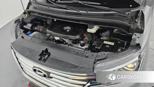 Hyundai The New Grand Starex id 3828844 из Кореи 16